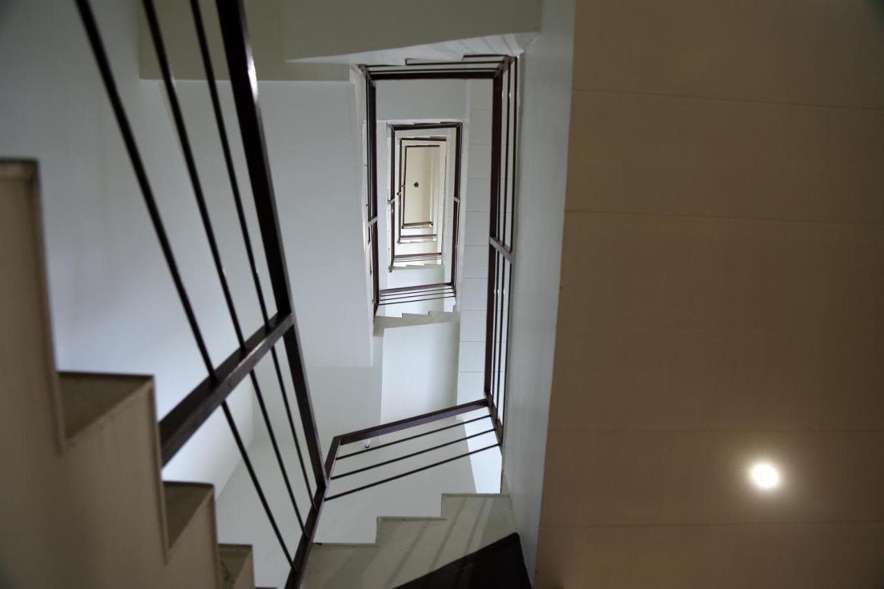 Hotel Nova Pride Rajkot Extérieur photo