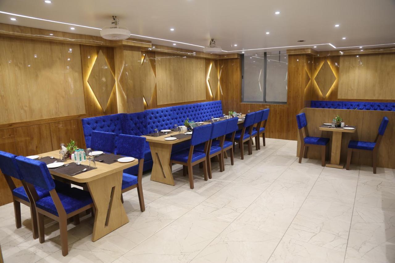 Hotel Nova Pride Rajkot Extérieur photo